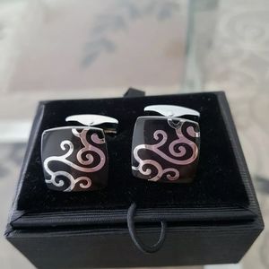 NWOT Elegant Handsome Men's Cufflink